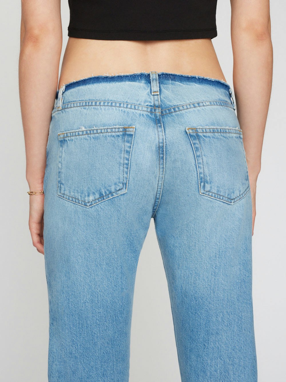 jeans back detail view alt:fit2